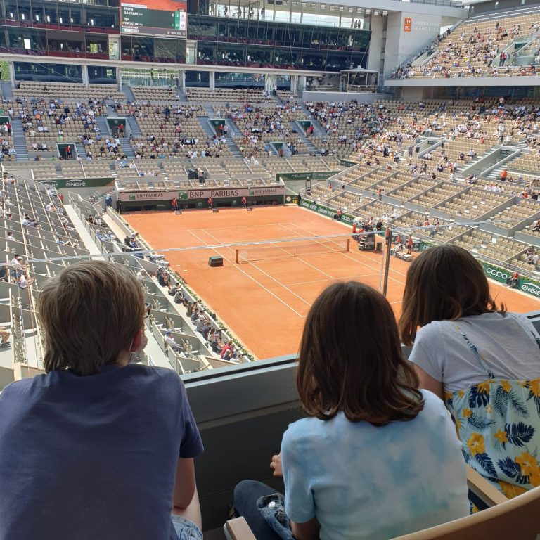 Une Belle Journée à Roland Garros Pour Les Enfants - SOS Villages D'Enfants